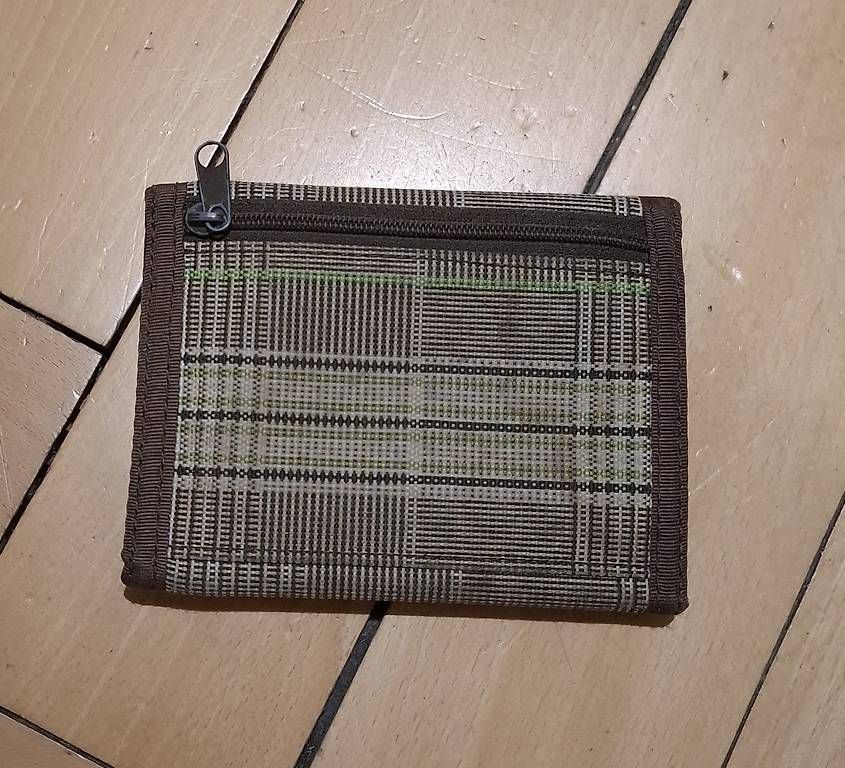 Dakine Portafogli: Portmonnaie (DAKINE) – Usato da Bern venduto da mit_w2v8 1
