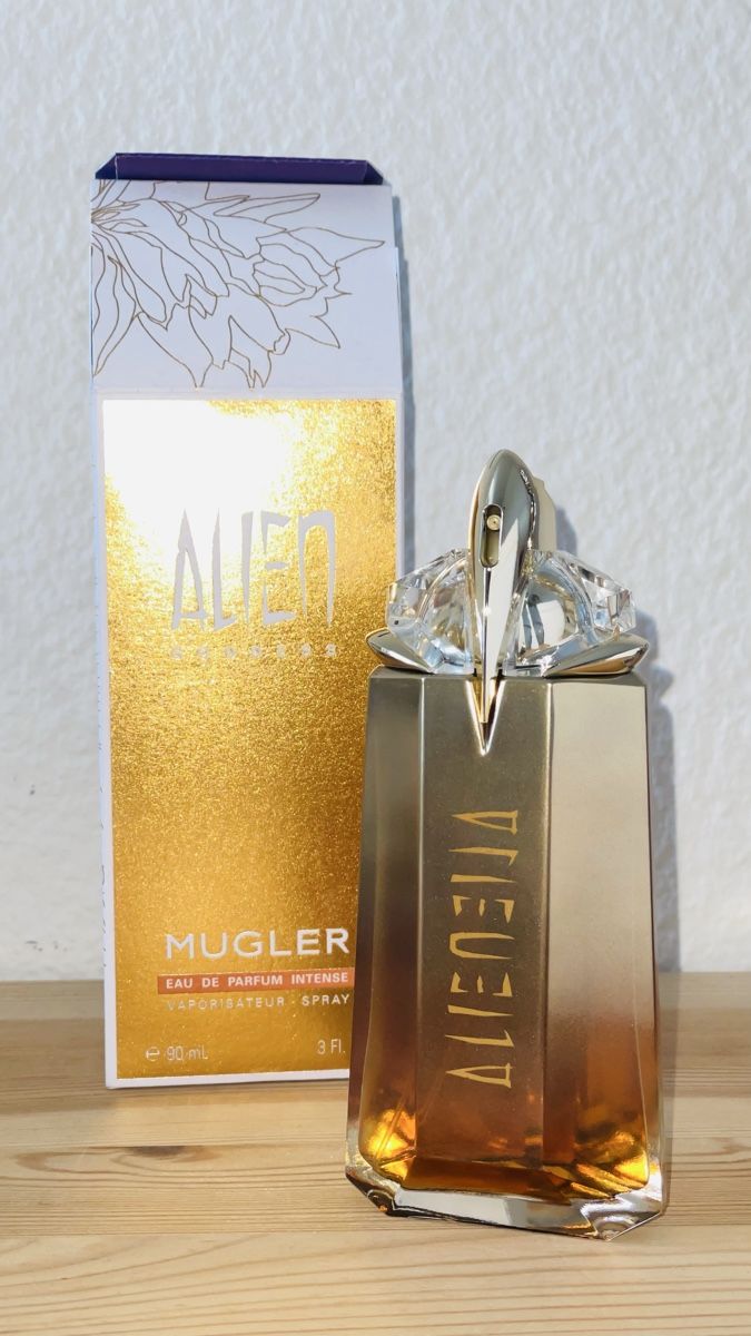 Mugler Profumi & Eau de Toilette: Mugler Alien Eau de Parfum Intense NEU – Nuovo (secondo la descrizione) da Birmensdorf ZH venduto da nic_rrm2