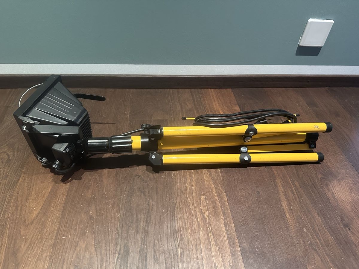 Lampen: Baulampe von Workzone – Gebraucht aus Wangen b. Olten von kellybundy31 3