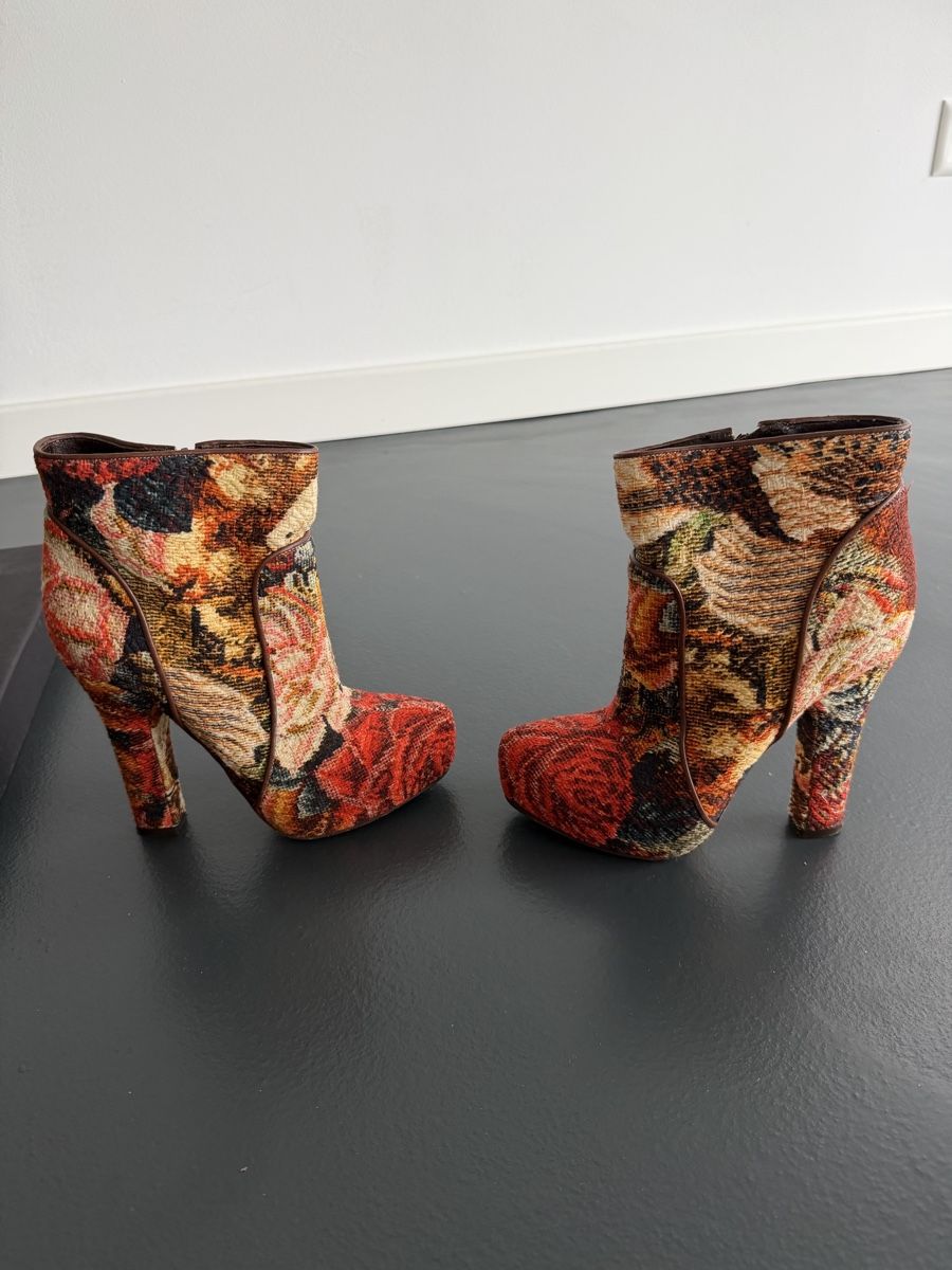 Dolce & Gabbana Scarpe da donna: Stiefeletten Dolce & Gabbana  Grösse 35.5 – Usato da Killwangen venduto da was.sharp 2
