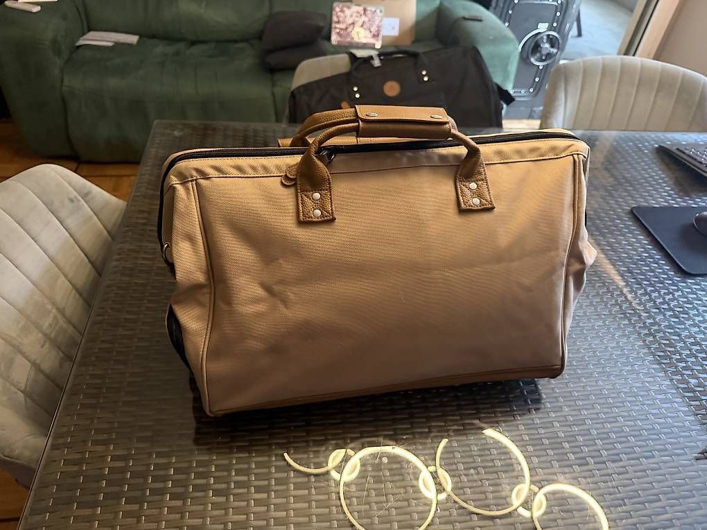 Valigie: Sac de voyage Cabaia – Usato da Pully venduto da karinos1526 2
