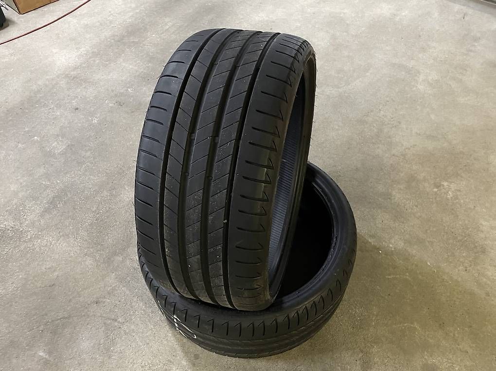 Pneus & Kompletträder: 255/30 R 20 92Y Bridgestone / RSC – Gebraucht aus Innerberg von Spidii