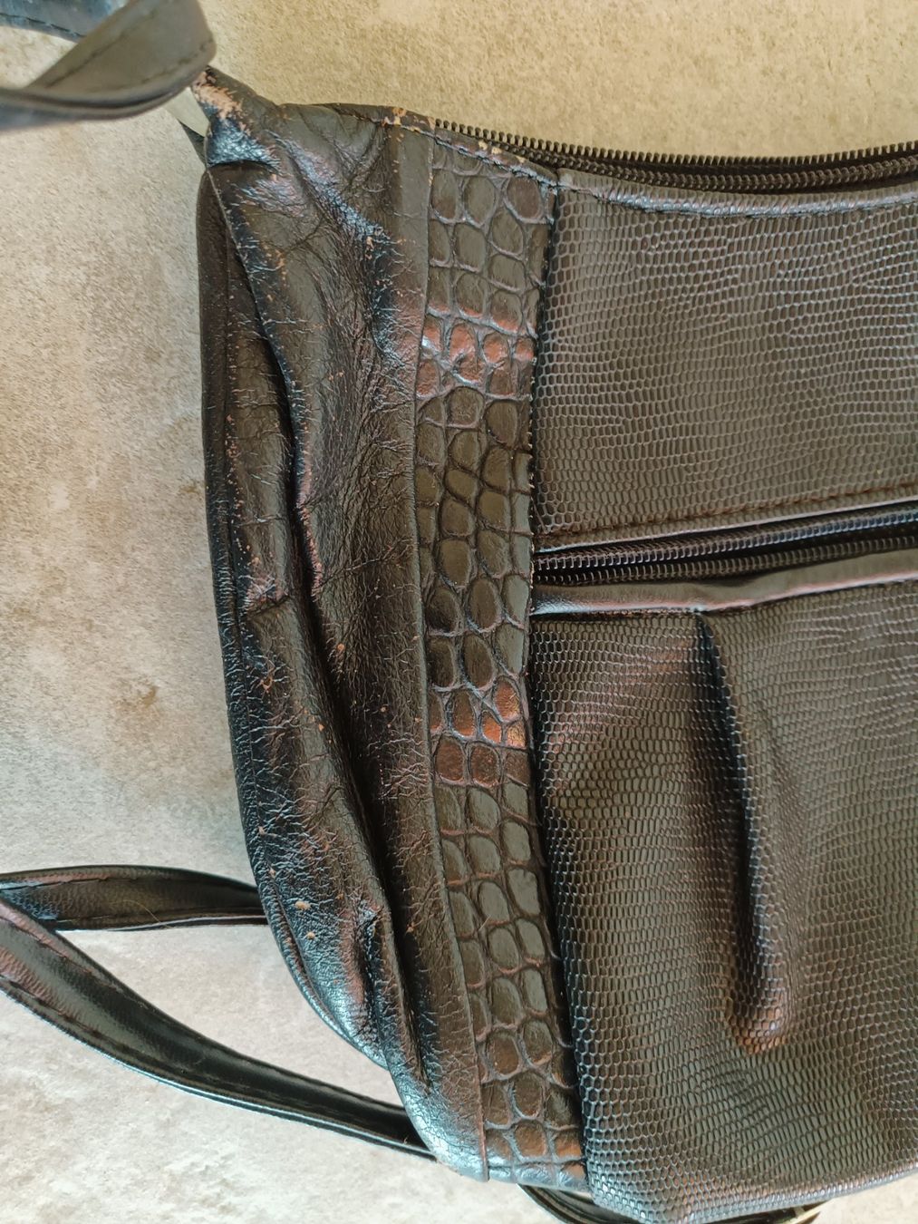 Borse da donna: Schöne Damenhandtasche – Usato da Aesch BL venduto da Rerosa43 4