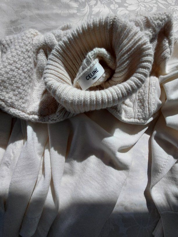 Celine Pulls & Sweat-shirts: Pullover CELINE,CH-Gr.42,160 Fr. – D'occasion à Bülach par reguskon 1