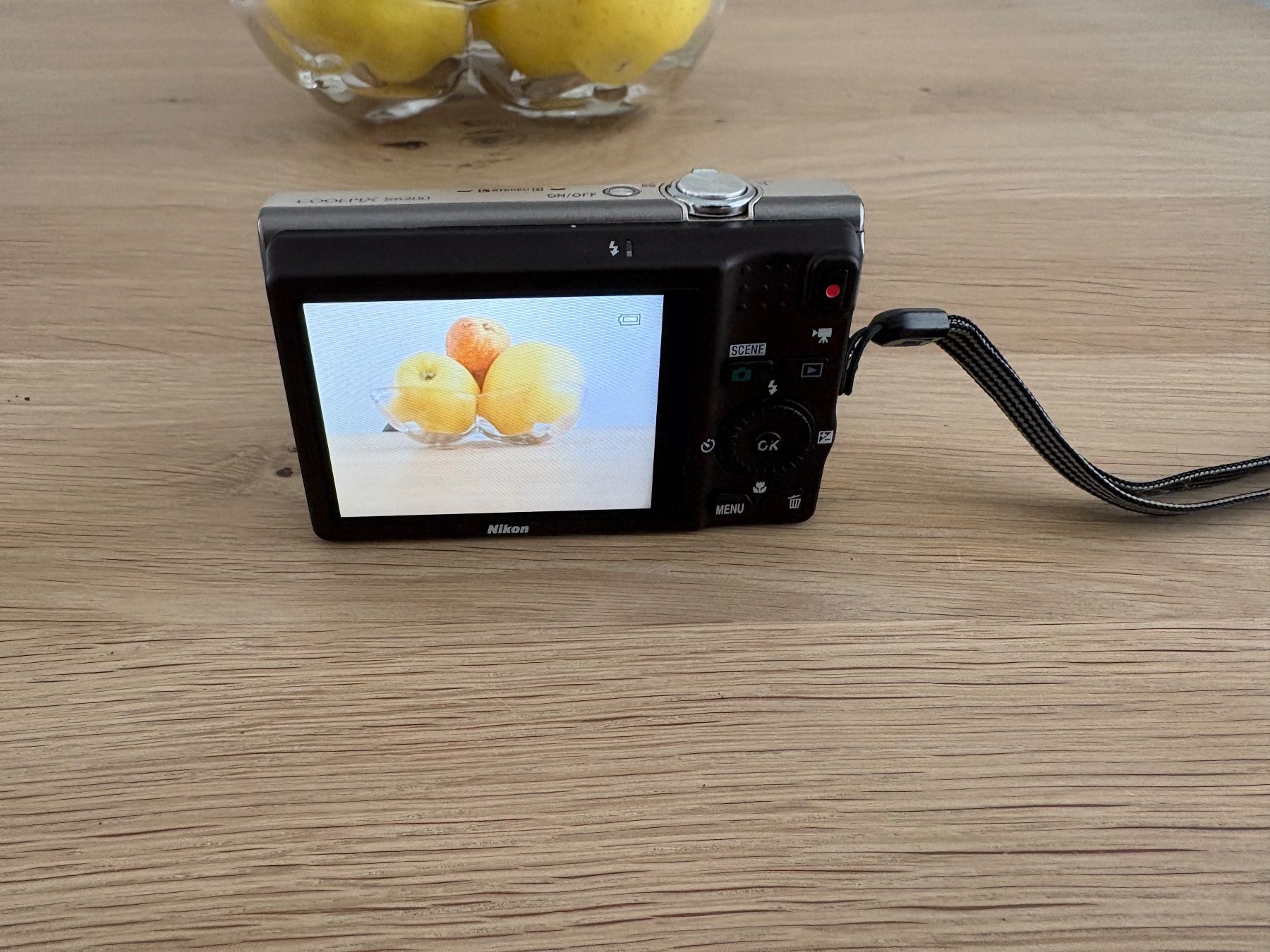 Nikon Kamera: Nikon Coolpix S6200 16,0 MP Digitalkamera – Gebraucht aus Lausen von sen_jm7c 5