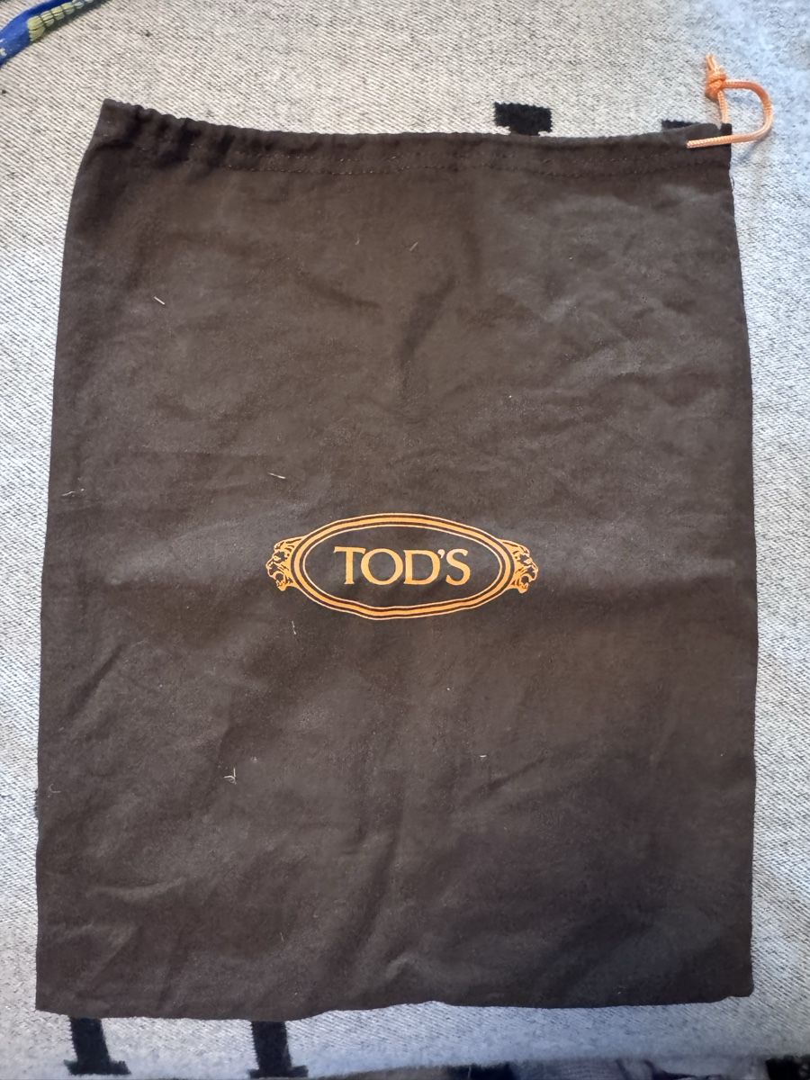 Tod'S Scarpe da uomo: Tods Sneakers – Usato da St. Moritz venduto da Bengeee 1