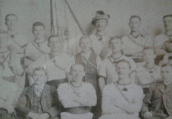 Poster & Bilder: Fotografie des TV Herzogenbuchsee, 1900 – Gebraucht aus Niederscherli von Lucia16 1