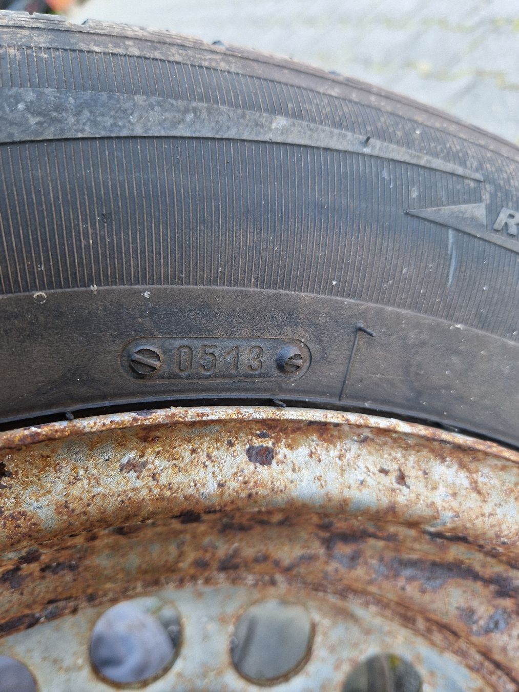 Pneumatici & Ruote complete: Räder/ Anhängerräder 195/65 R15 – Usato da Grosswangen venduto da lar_9lz7 5