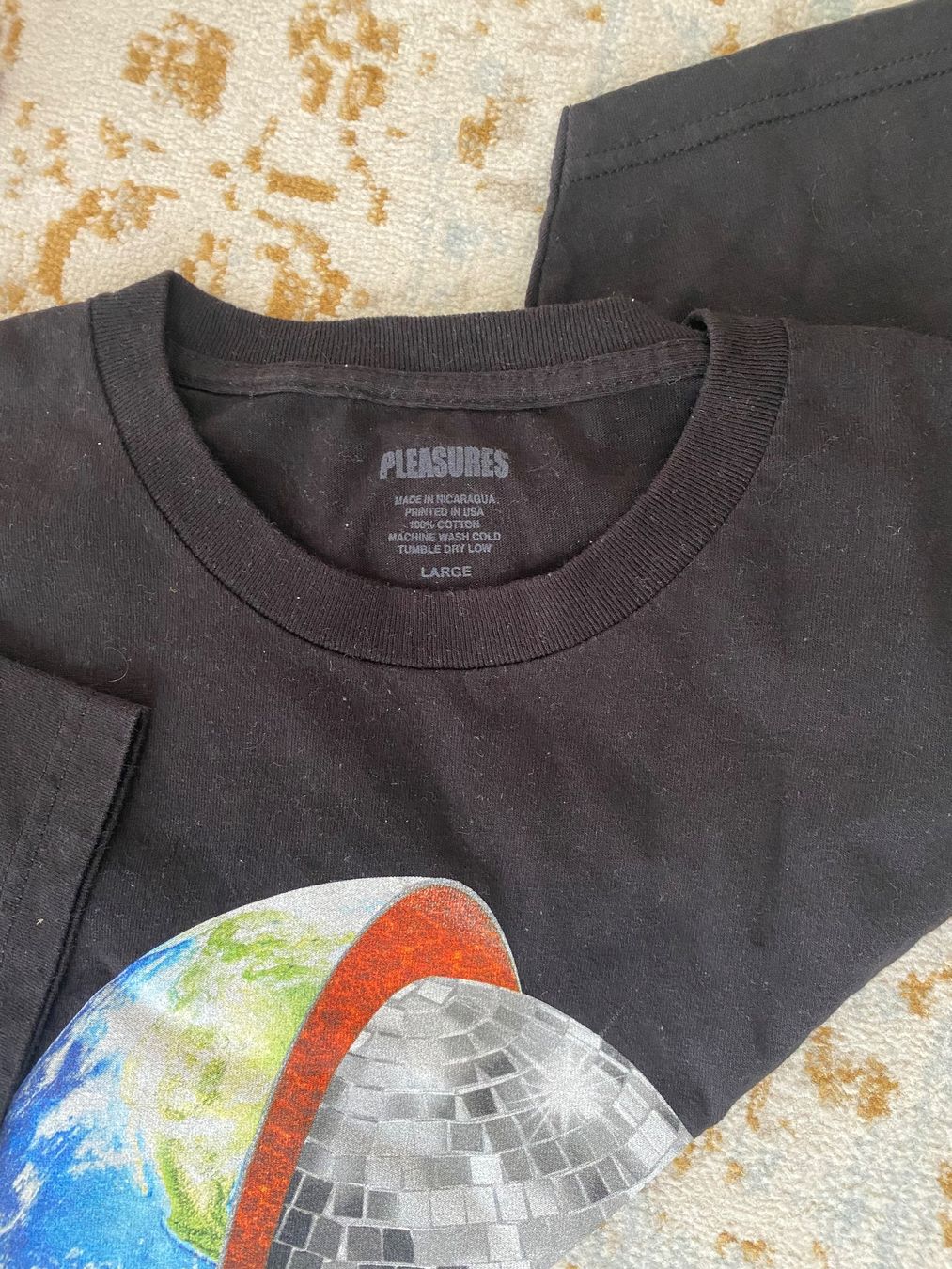 T-shirt: T-shirt Pleasures Gr L – Nuovo (secondo la descrizione) da Zug venduto da estarthyme 2