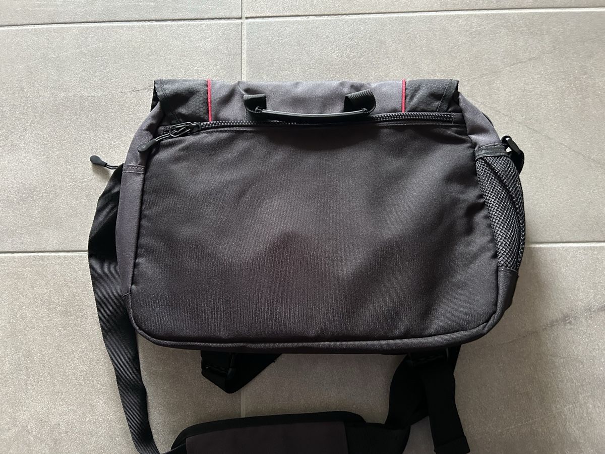 Taschen: Laptoptasche – Gebraucht aus Tuggen von Nadia4488 3