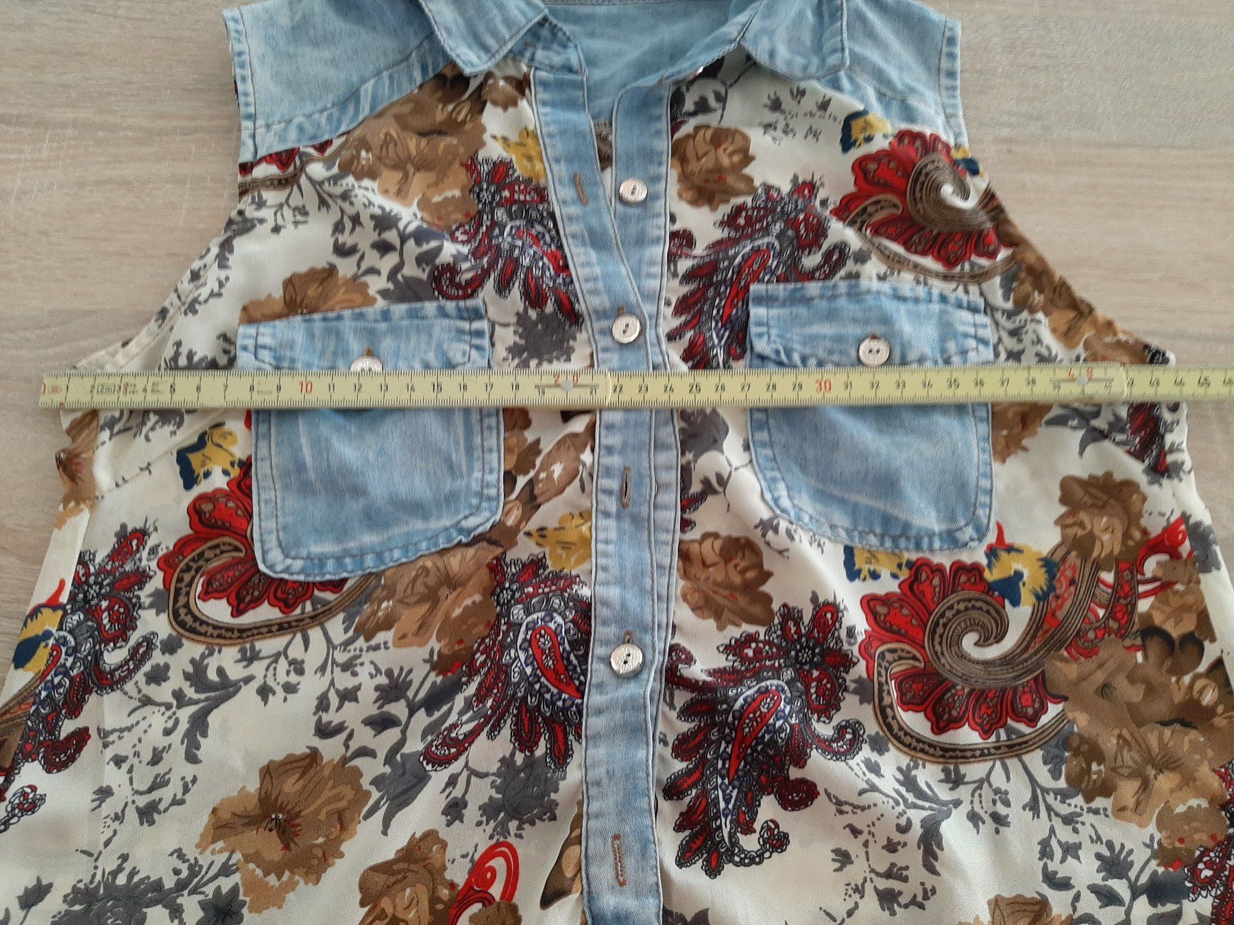 Top: Jeans-Stoff Top zum Binden, ca. Grösse S – Usato da Menziken venduto da Rien1 1