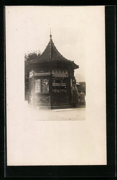Cartoline postali: Foto-AK Kiosk mit Ansichtskartenverkauf – Usato da Berlin venduto da bartko-reher