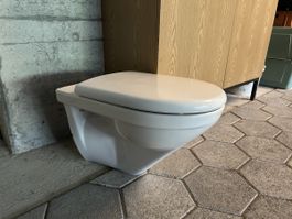 Laufen WC mit Sitz