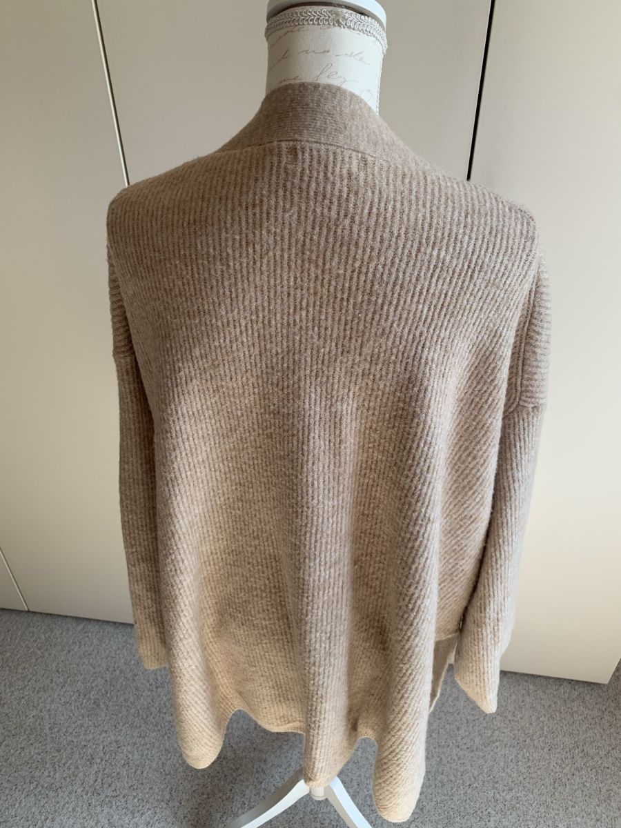 H&M Giacche: Strickjacke von H&M Gr. XXL – Usato da Ellikon an der Thur venduto da Bali1999 5
