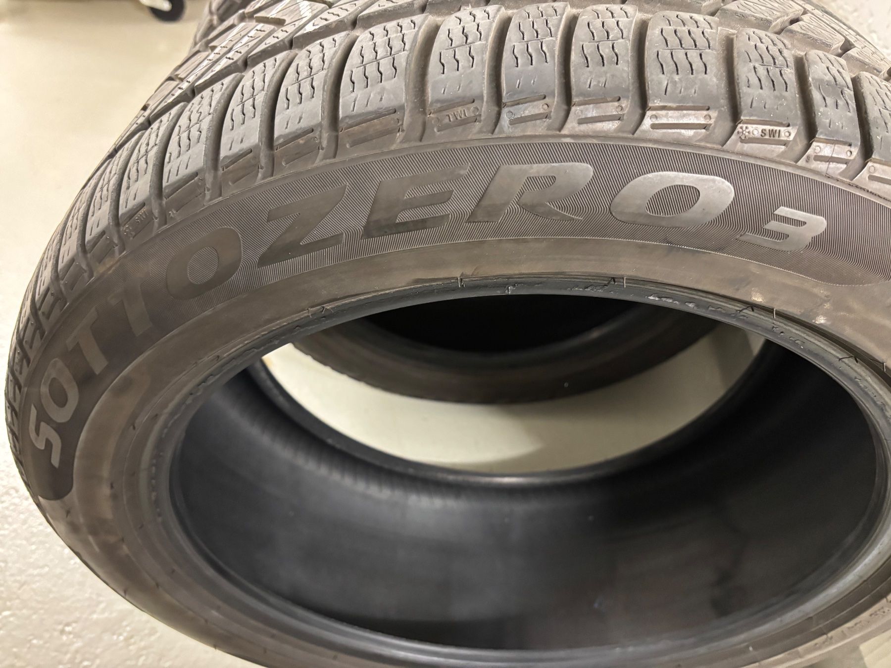 Pirelli Pneus & Kompletträder: AUDI Q3 Sport Winterreifen Pirelli Sottozero 3 - 255/45/R19 – Gebraucht aus Zürich von Axelf2 3