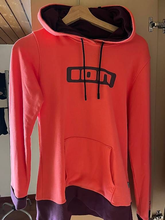 Pullover & Sweatshirts: ION-Hoodie – Gebraucht aus Buttisholz von Katja_H 1