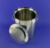 STELTON, ARNE JACOBSON, CHAMPAGNERKÜHLER MIT DECKEL.
