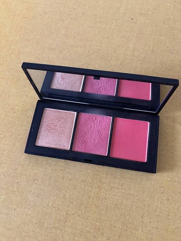 Make-up: NARS Orgasm Cheek Palette – Gebraucht aus Zürich von maison.citron 1