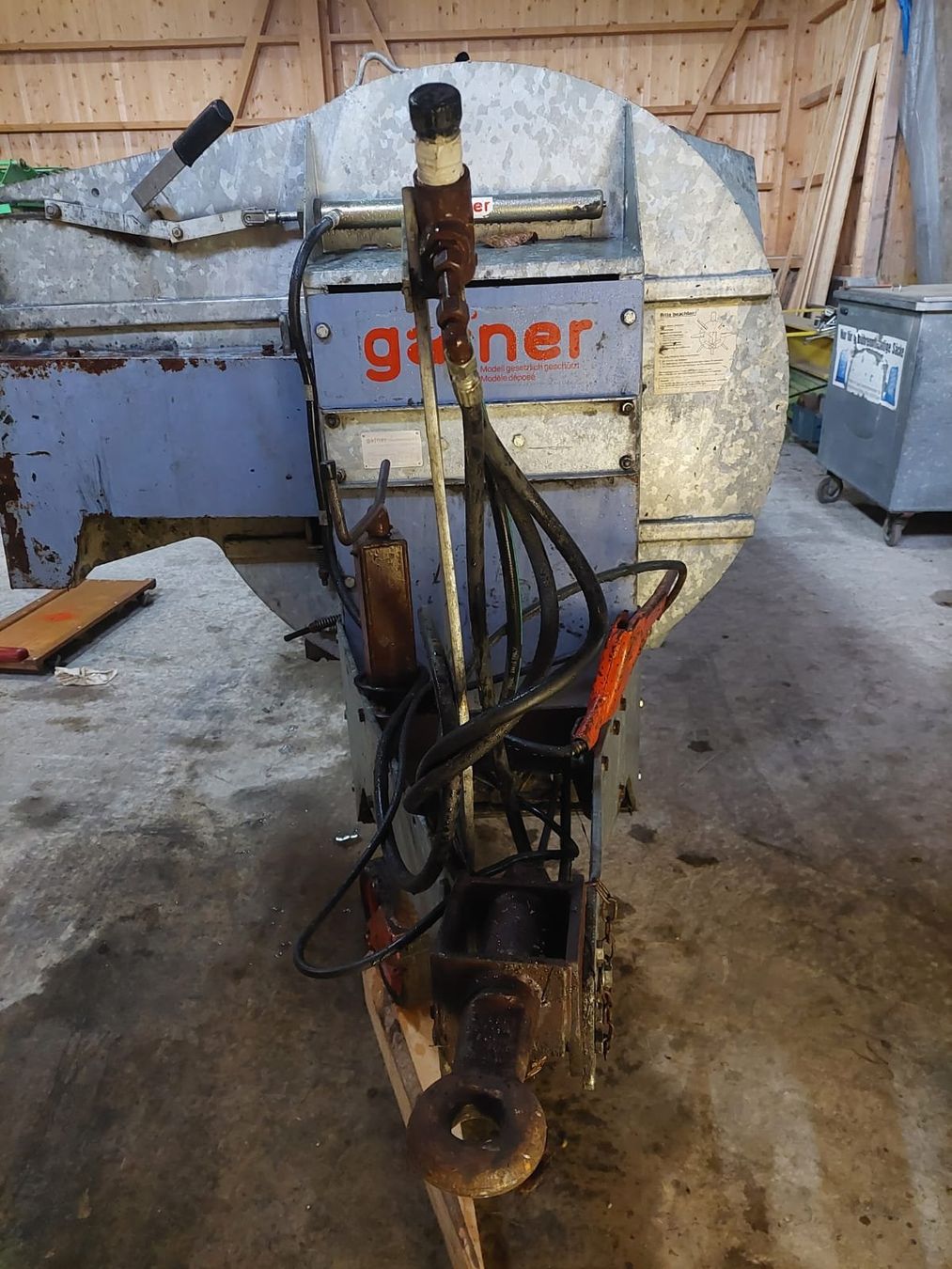 Gafner Spandiconcime: Mistzetter  4.0 m3 – Usato da Walchwil venduto da evmuin 3