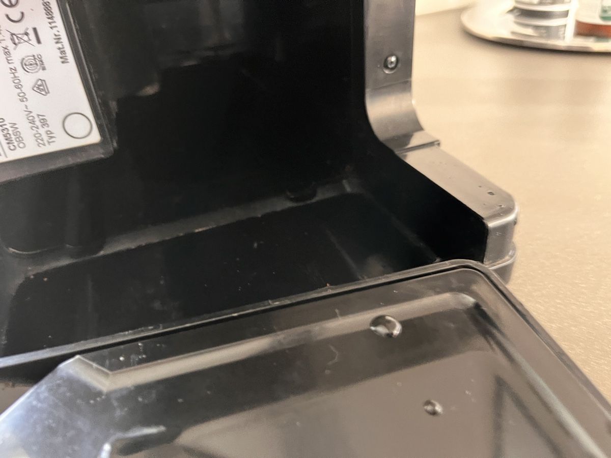 Miele Macchine per caffè & Macchine per espresso: Miele Kaffeevollautomat CM 5310 Silence – Usato da Oberägeri venduto da fam_k5sf 8