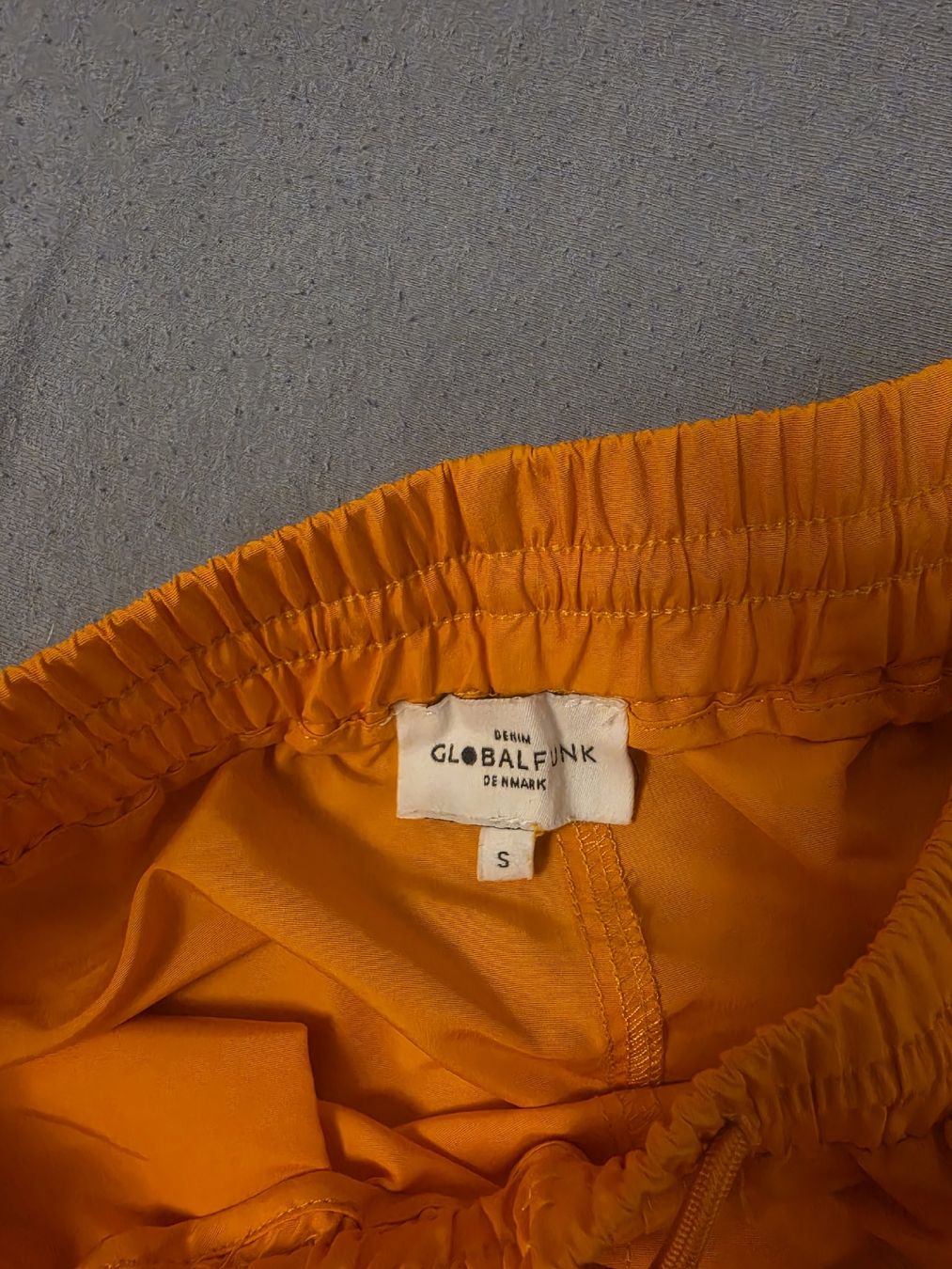 Hosen: Leuchtend orange Freizeithosen – Neu (gemäss Beschreibung) aus Embrach von sar_dq2y 2
