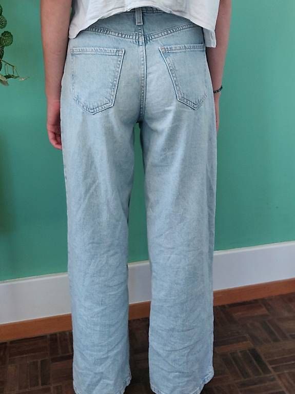 H&M Pantaloni: Hellblaue Jeans – Usato da Rapperswil BE venduto da AndreaReist 1
