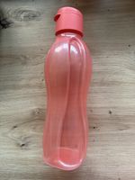 Tupperware Trinkflasche 1L 34oz rot guter Zustand