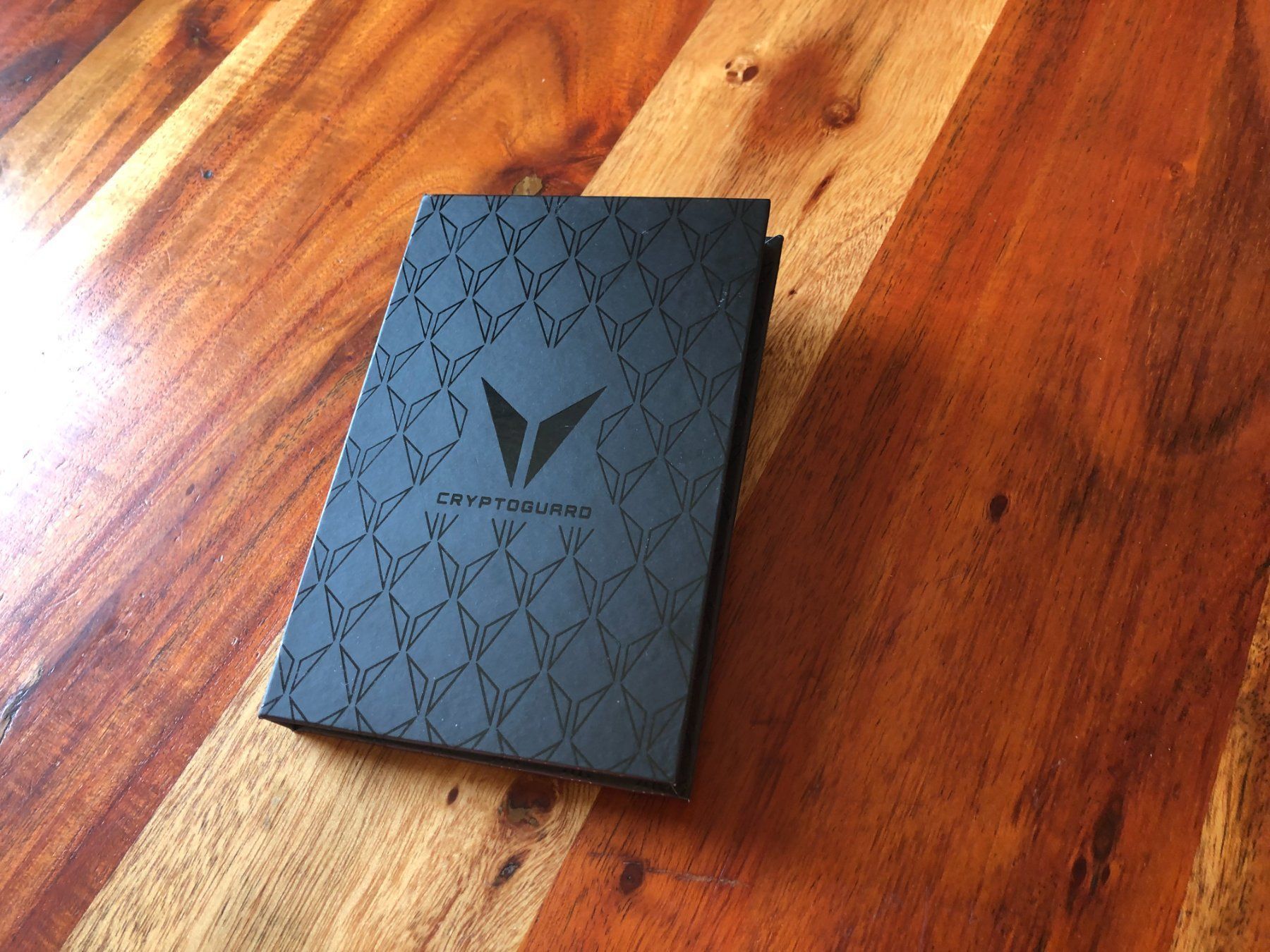 Coin Miner: Crypto Guard: Secure your private keys on Titanium! (single) – Neu und originalverpackt aus Thun von slicebice 4