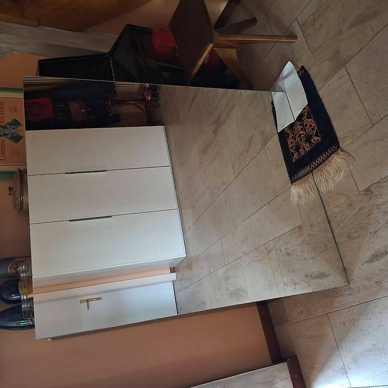 Spiegel: Miroir 96 x 120 cm – Gebraucht aus St-Sulpice VD von vid_wz89
