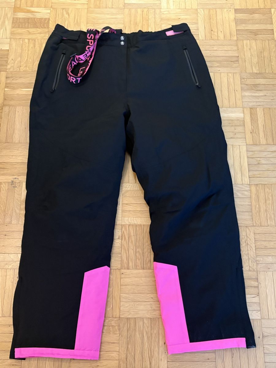 Hosen: Damen Skihosen – Neu (gemäss Beschreibung) aus Einsiedeln von 12Carina01