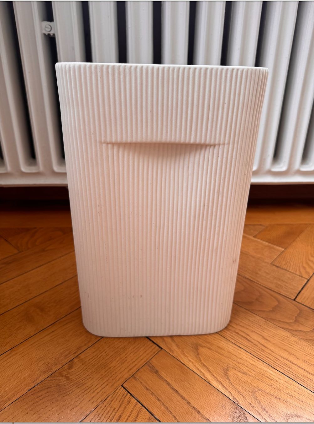 Vasi & Recipienti: Muuto Ridge Vase 35cm – Usato da Zürich venduto da jis_6l89