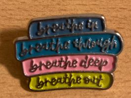 Taylor Swift Pin Anstecker Punk Metal Rock Band