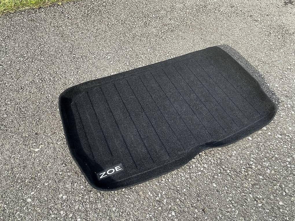 Tapis: Teppich Renault Zoe R135 – D'occasion à Alpthal par Packi01 1