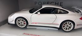 Porsche 911 GT3 RS 4.0   1/18