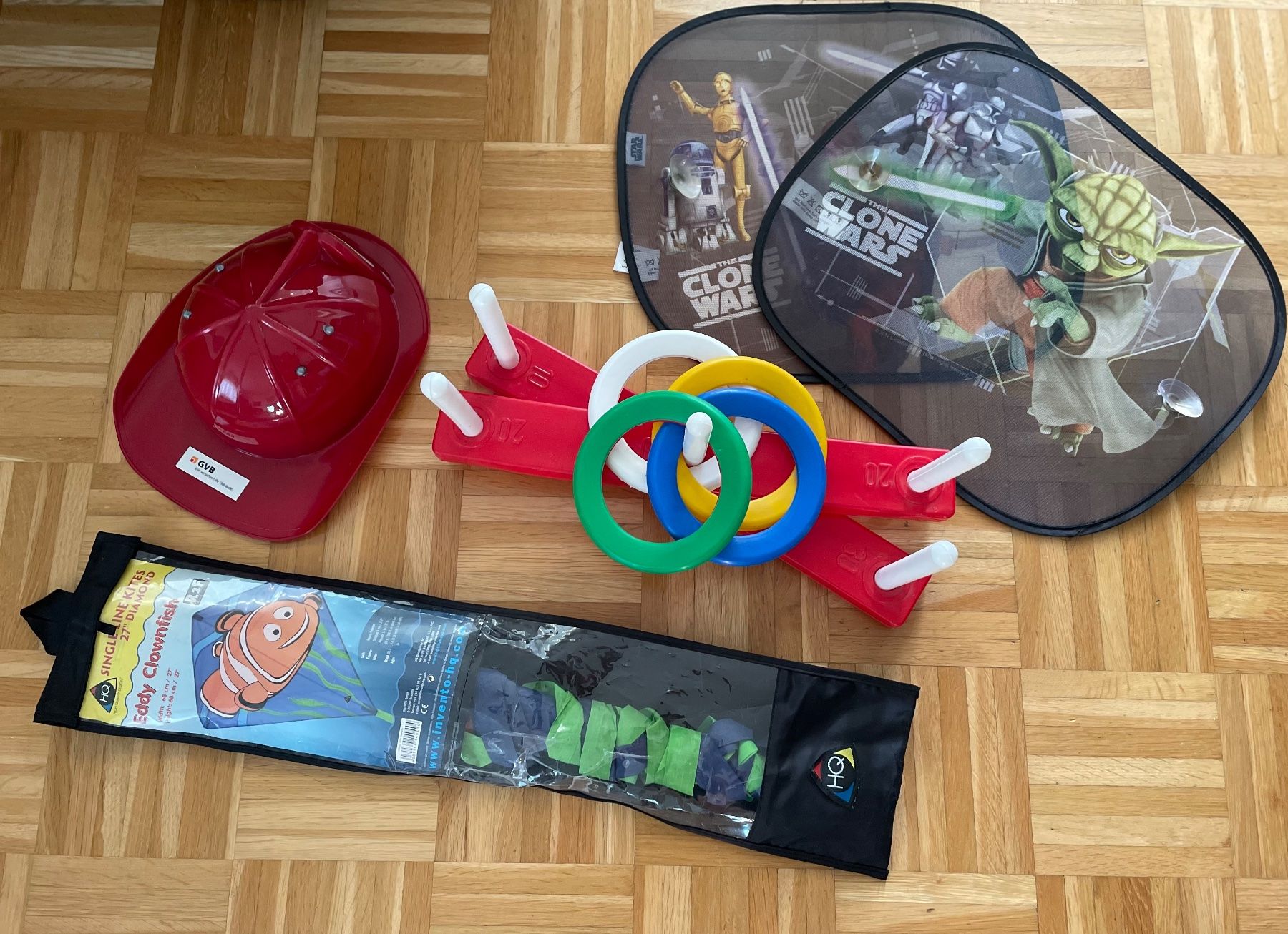 Giocattoli: Spielzeug Set Outdoor: Auto Frontscheibe, Luftdrache etc. – Usato da Rüfenacht BE venduto da lavok