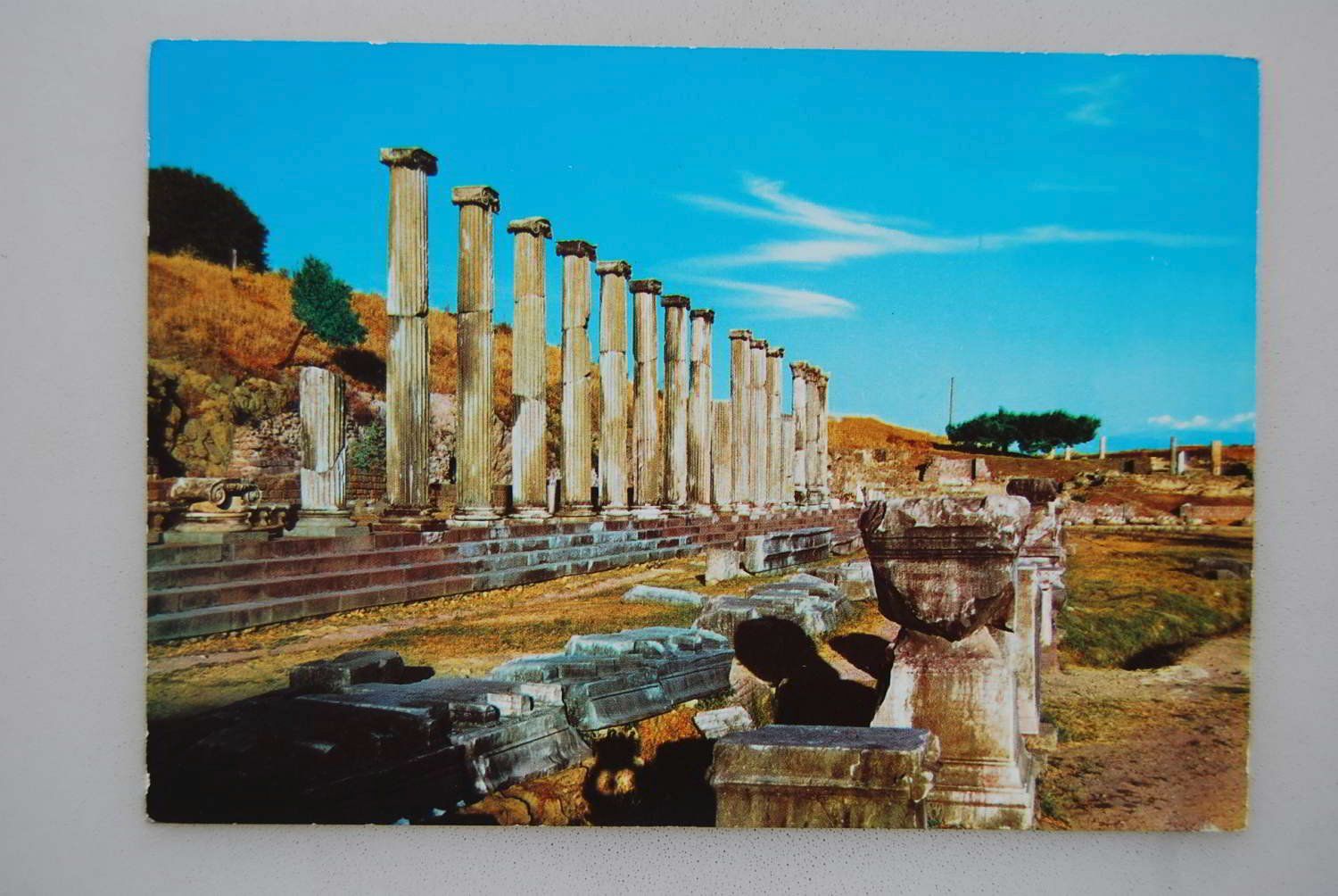 Cartoline postali: AK Pergamum-Theater von Aesculapium – Usato da Rüfenacht BE venduto da Toro06