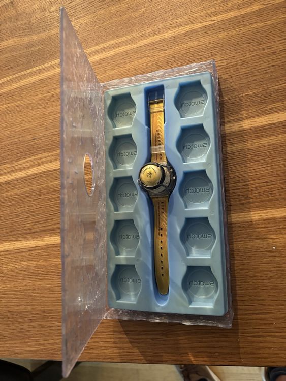 Swatch Montres: Swatch Uhr Celebrate Life mit Box ! – Neuf (Voir description) à Allenwinden par Lb3 1
