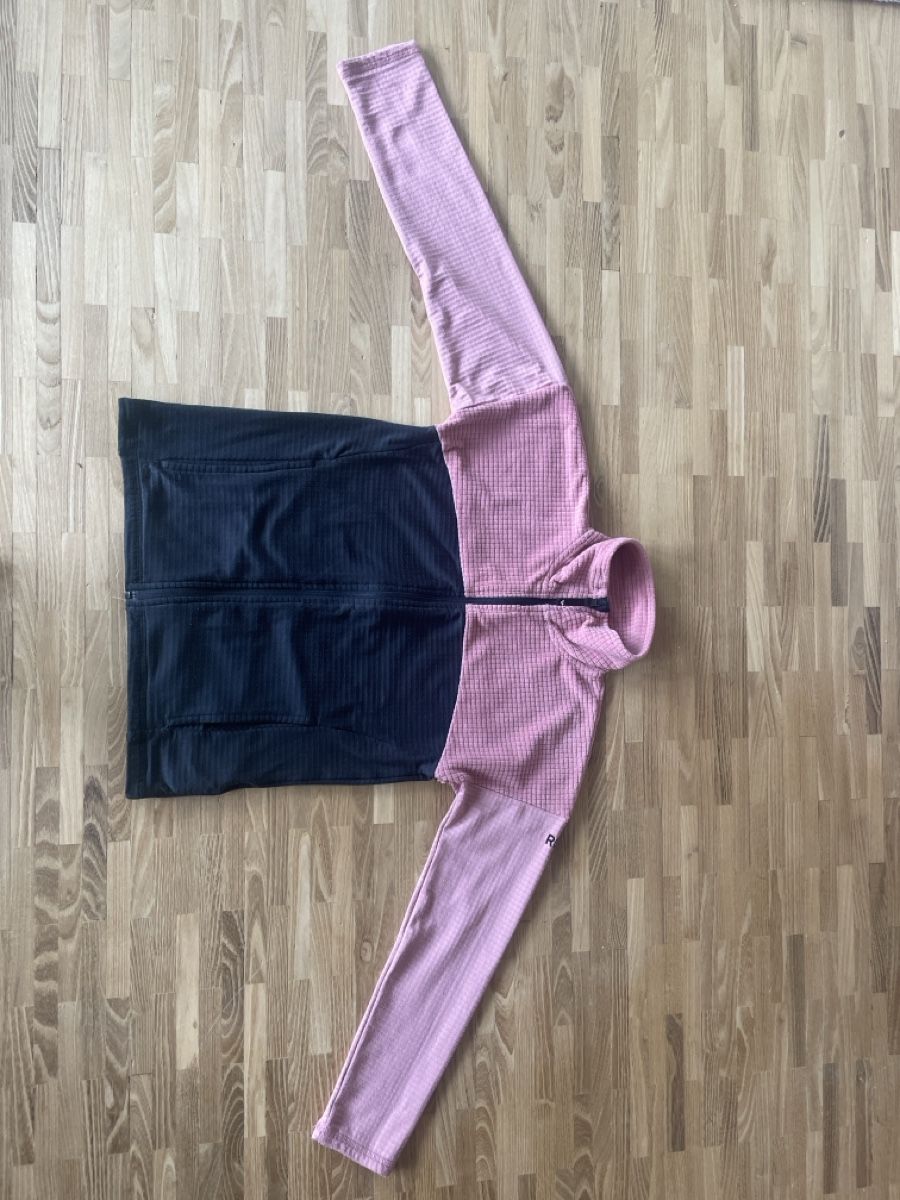 Roxy Pullover & Sweatshirts: Roxy Fleecejacke Mädchen pink/schwarz – Gebraucht aus Wiesendangen von armandinho 1