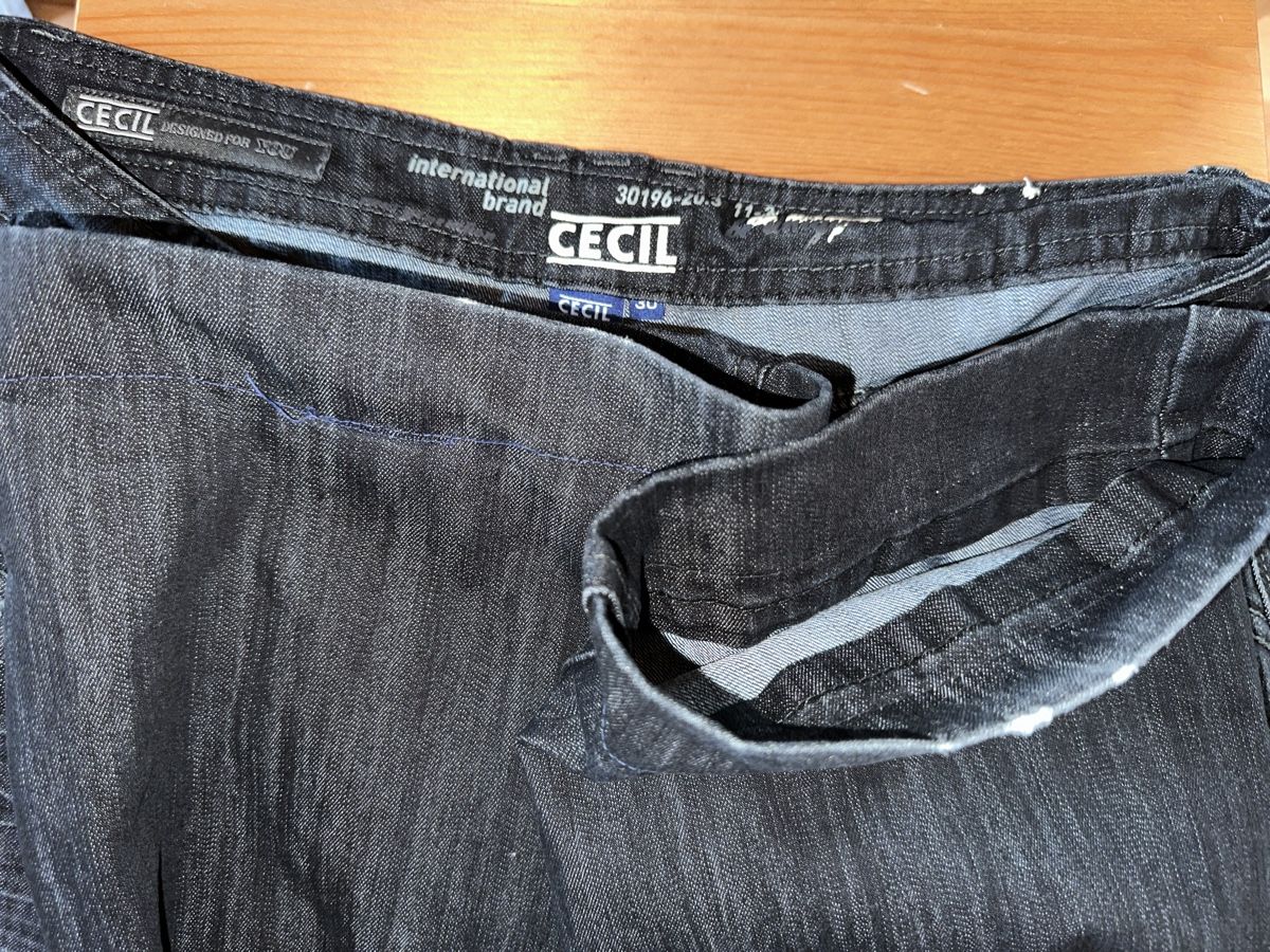 Cecil Pantaloni: Cecil Hosen Gr. 30 – Usato da Wald AR venduto da sar_x867 3
