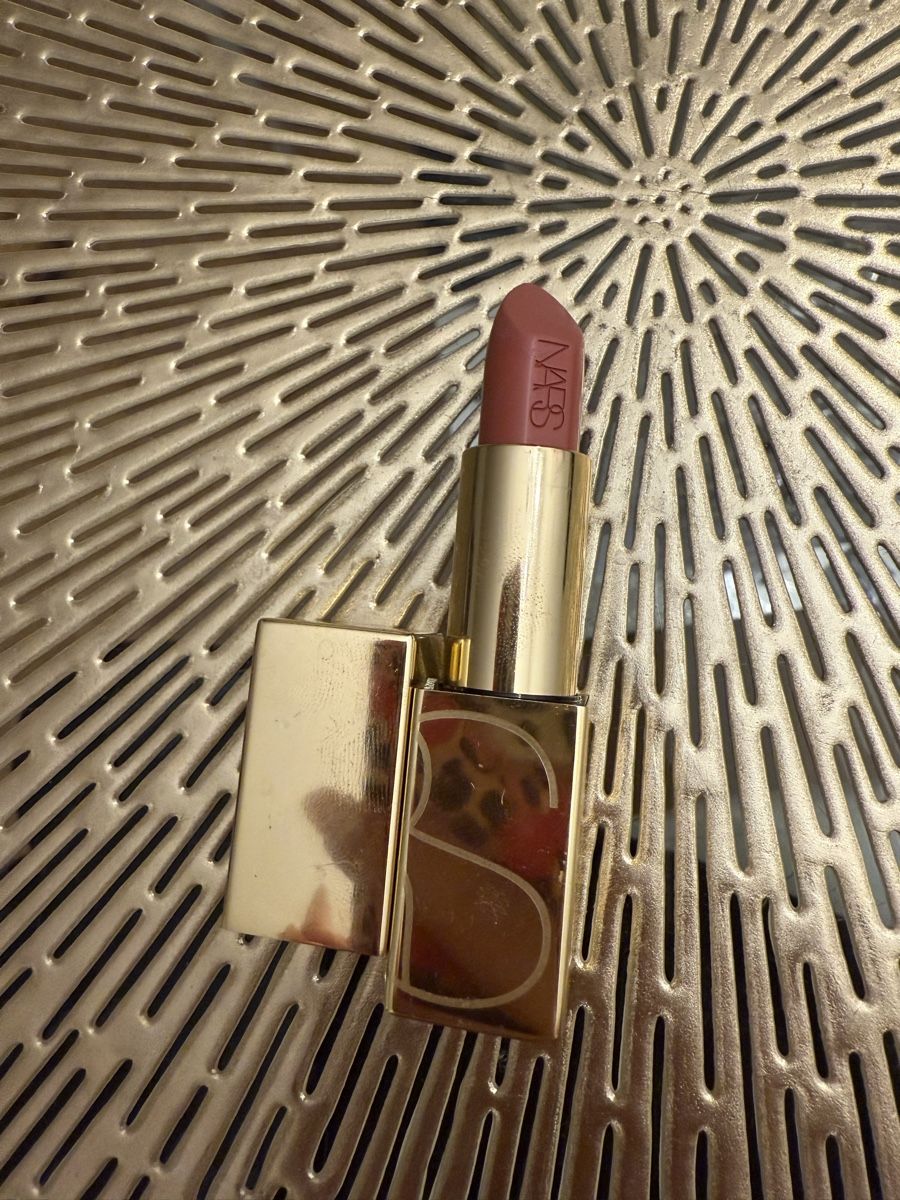 Nars Make-up: NARS Lippenstift VIP Audacious, Farbe BARBARA, neuwertig – Usato da bettlach venduto da bombshell1 1