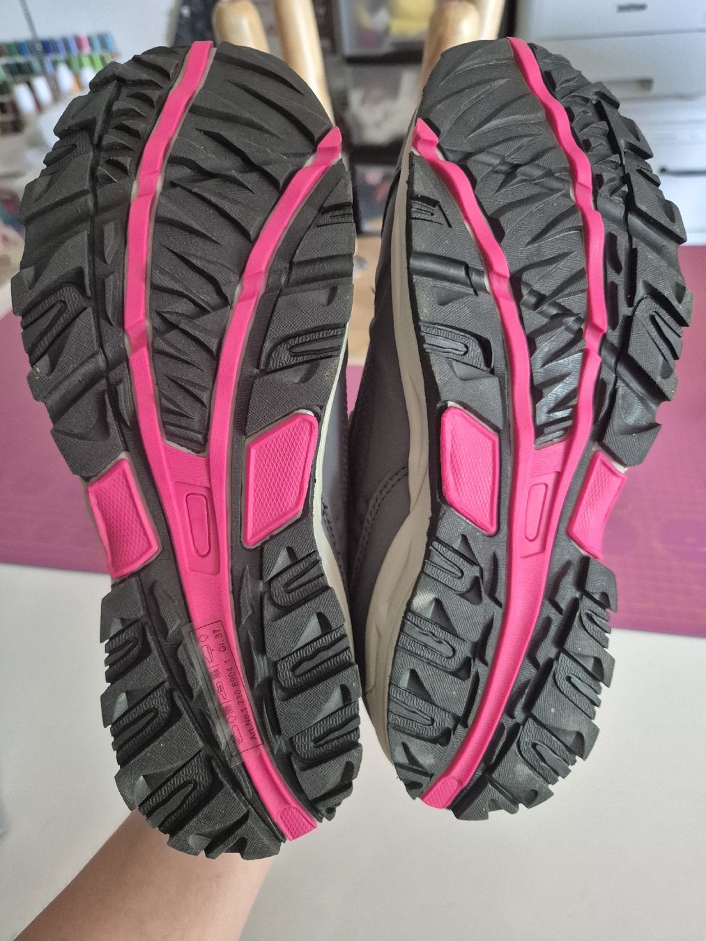 46 Nord Scarpe da donna: Wanderschuhe Damen 37 Neu! – Nuovo (secondo la descrizione) da Wynigen venduto da La_Talpa 3