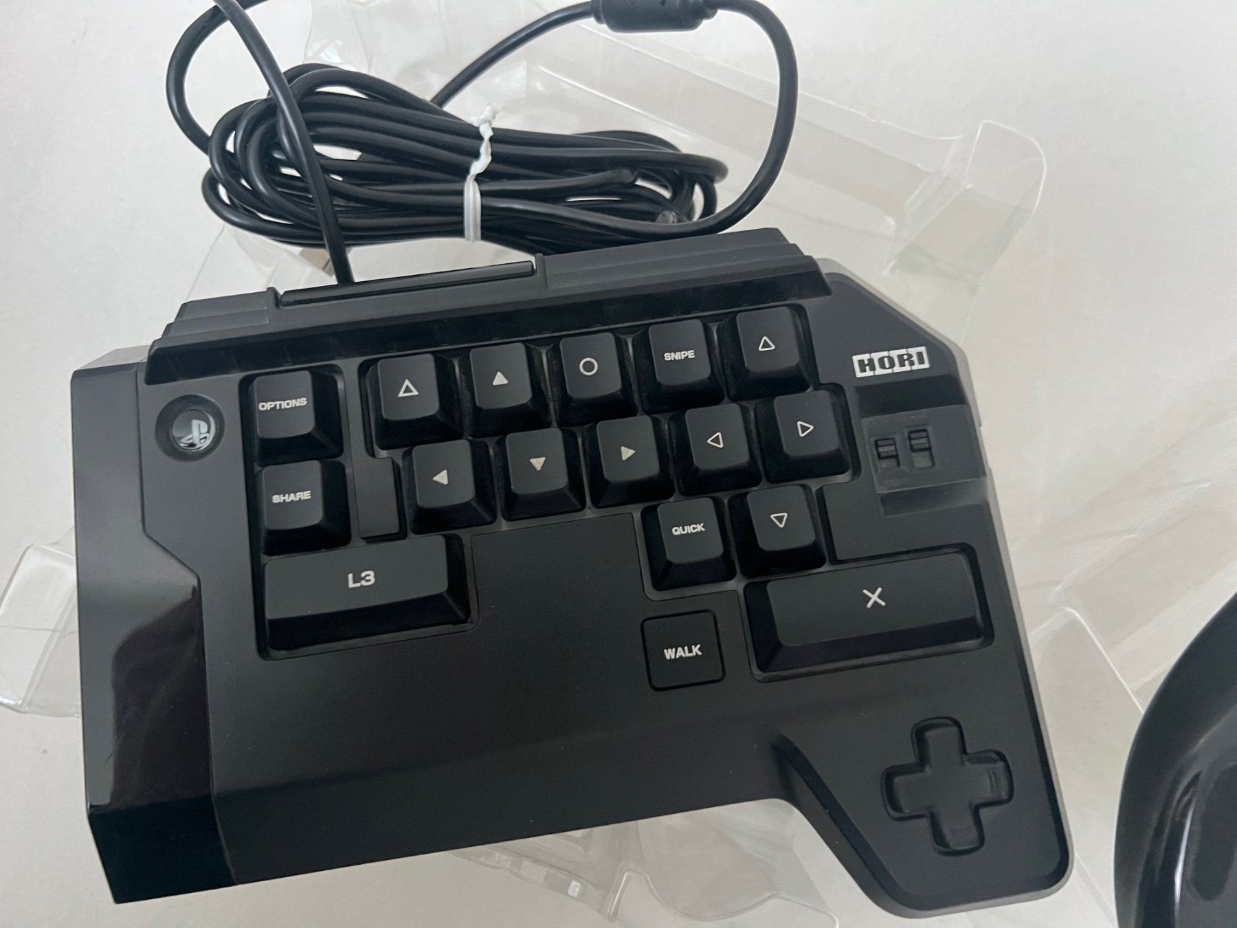 Controller: Hori TAC 4 für PS4 – Usato da Wettingen venduto da Muda33 3