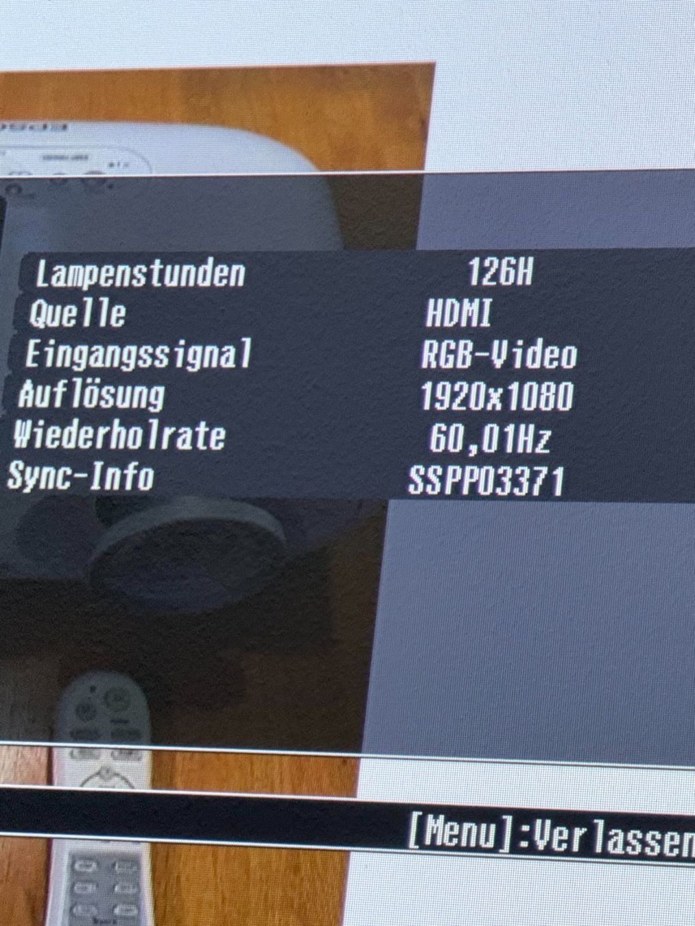 Epson Proiettori: Epson Beamer Projektor EMP-TW680 70.- – Usato da Zürich venduto da She10 5