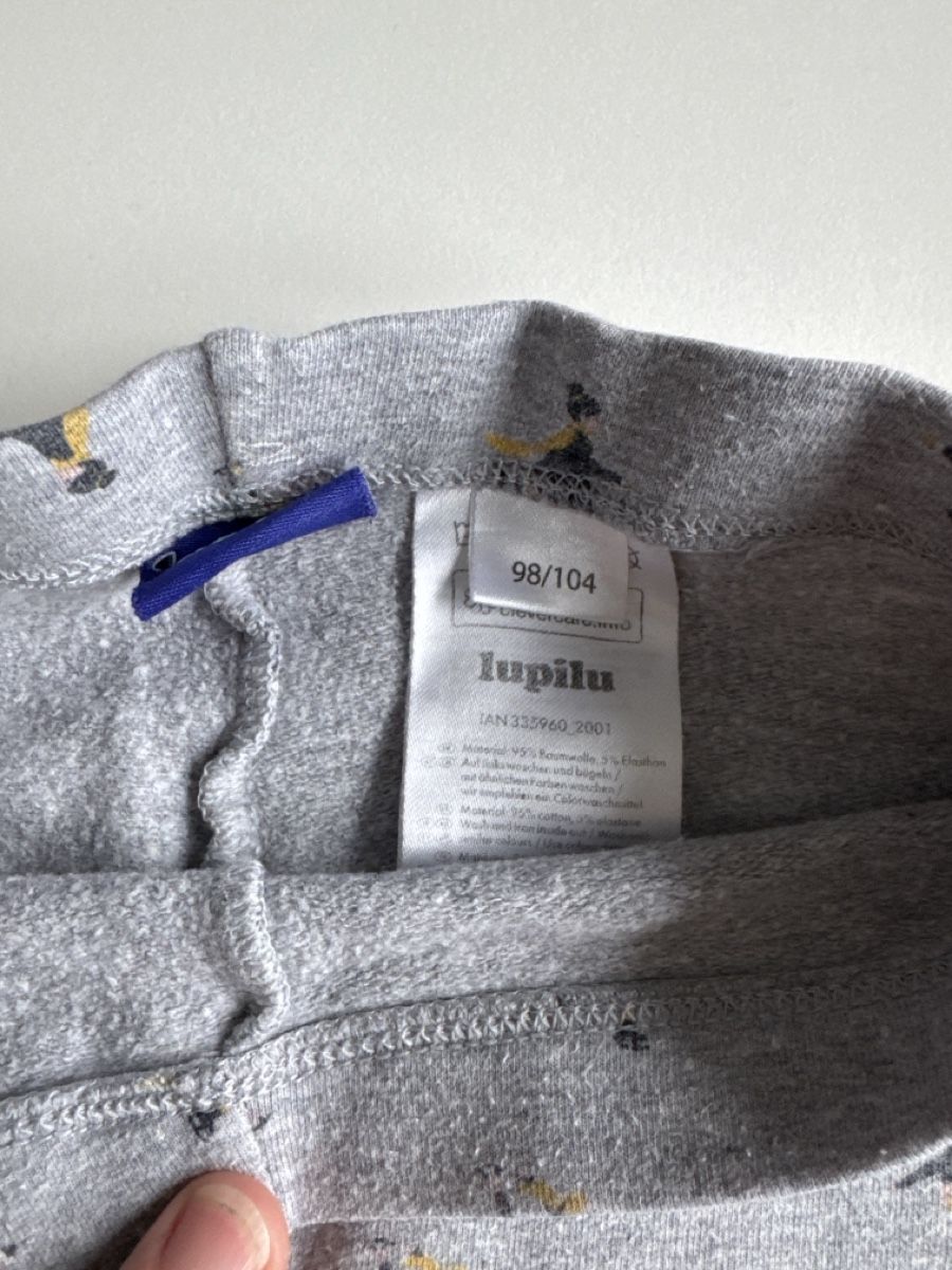 Collant & Leggings: 2 Leggings Grösse 98 104 – Usato da Zürich venduto da PetraCarmen 5