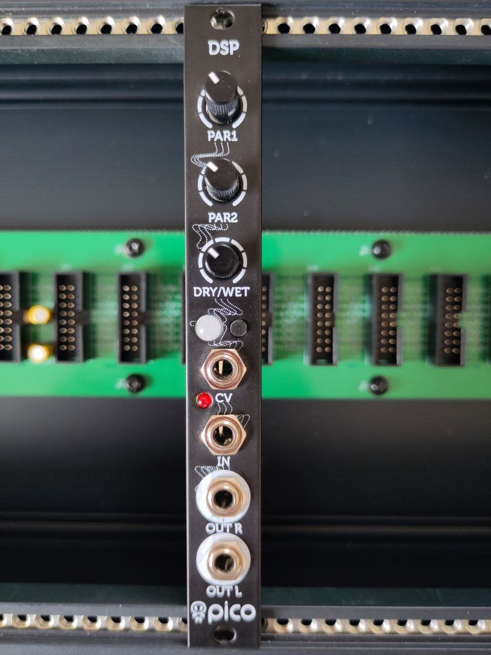 Strumenti musicali: Div. Eurorack Module – Usato da Menziken venduto da qatrick 4