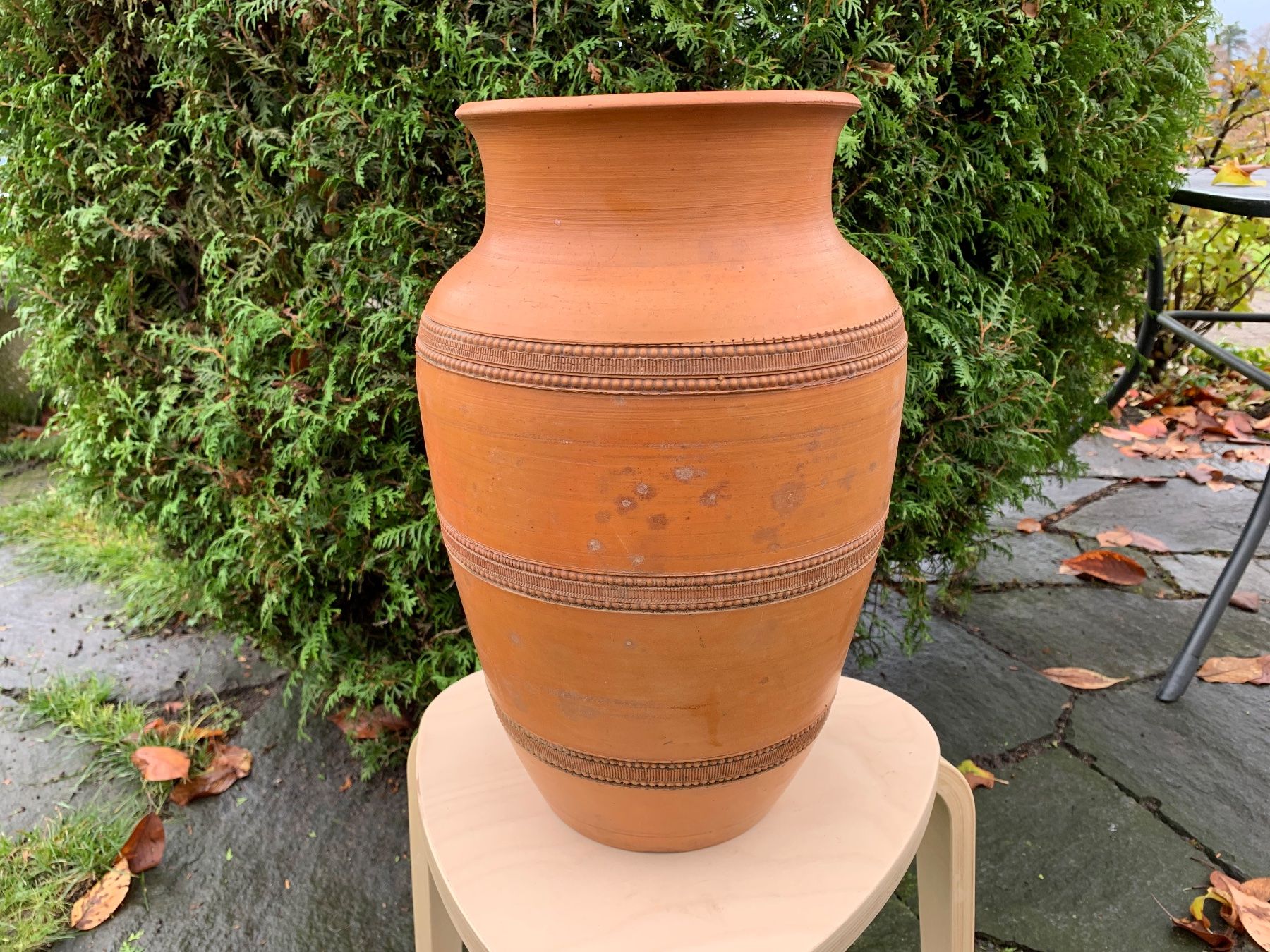 Vasi & Recipienti: sehr seltene Stauffer Bern Bodenvase aus Ton – Usato da Feldbach venduto da Olive1