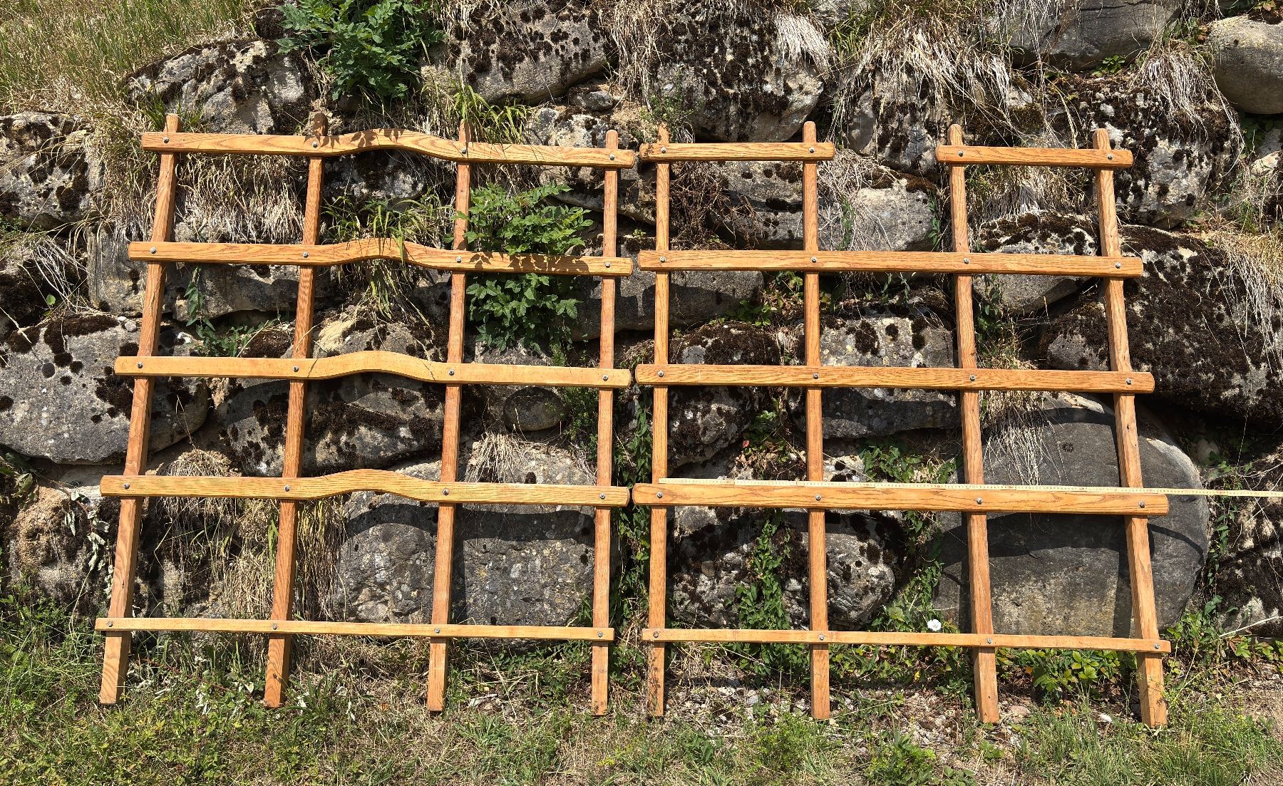 Holzartikel: 2 Heugatter aus Holz – Gebraucht aus Lichtensteig von zeburex