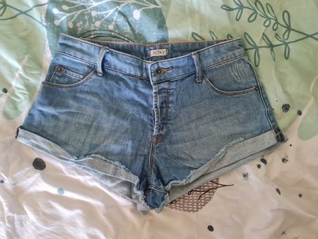 Roxy Jeans Shorts, Grösse 24, Sommer-Look, Top Zustand!