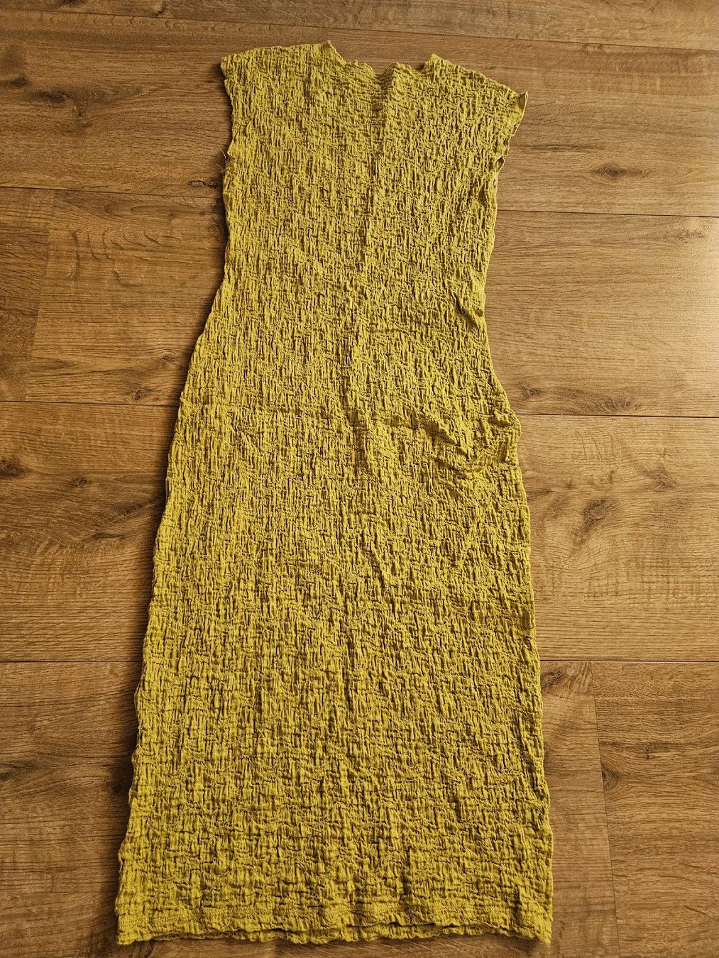 Vestiti: Kleid gelb gerafft Grösse S  – Nuovo (secondo la descrizione) da Rhäzüns venduto da inf_rcj7 1