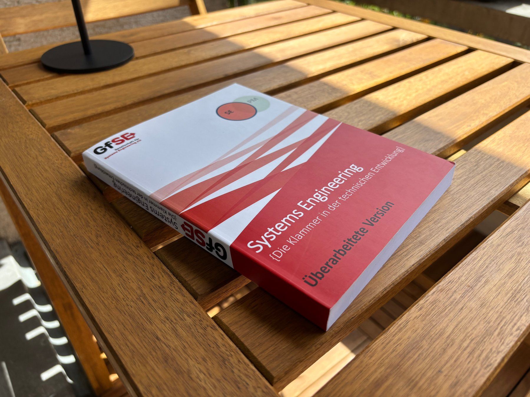 Livres: GfSE SE-Handbuch Systems Engineering – D'occasion à Rämismühle par RitzmannMarkus 2
